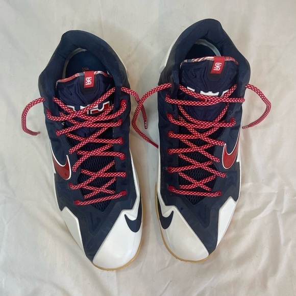 Nike LeBron 11 Independence Day Edition *Rare* Size 12 NEW - Picture 5 of 16
